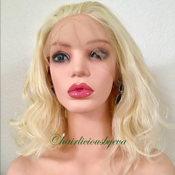 Bob wig blonde wavy layered swiss lace front - Picture 2 of 5